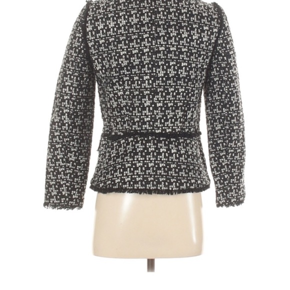 Ann Taylor Blazer size 2 - Picture 2 of 3